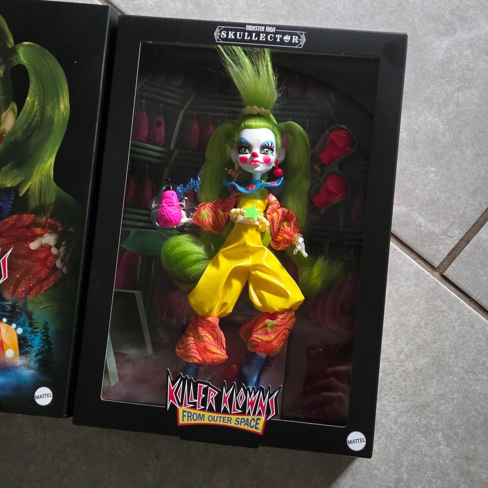 Mattel Monster High Skullector Killer Klowns Shorty Doll Collectible Limited Ed - Picture 7 of 8